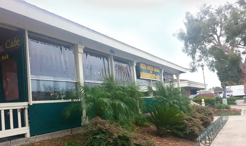 Commercial Drop Roll Shades Near Temecula, California