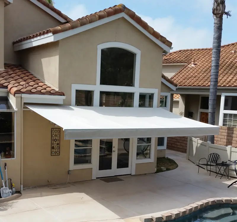 Retractable awnings, San Diego County, CA
